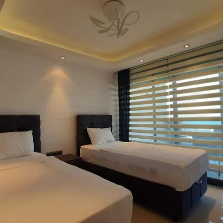 Daire Lovely Apartment With Jacuzzi And Fantastic Sea View Near Beach In Antalya *