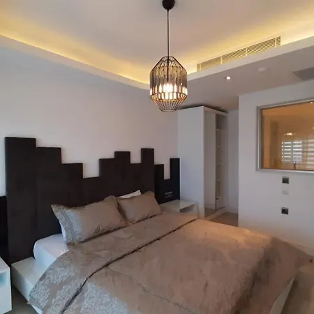 Daire Lovely Apartment With Jacuzzi And Fantastic Sea View Near Beach In Antalya Toslak
